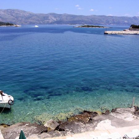 Holiday Home Adriatic ルンバルダ エクステリア 写真