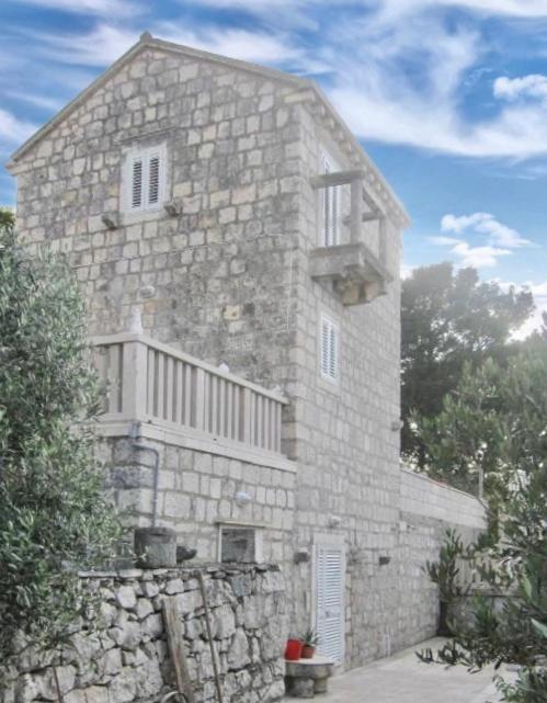 Holiday Home Adriatic ルンバルダ エクステリア 写真