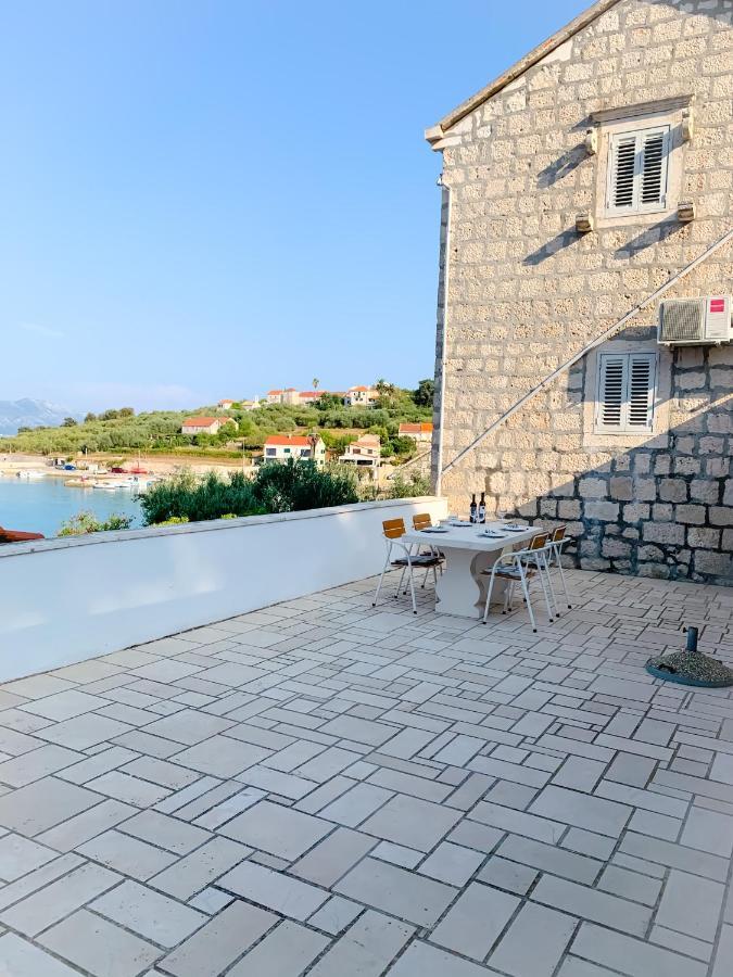 Holiday Home Adriatic ルンバルダ エクステリア 写真